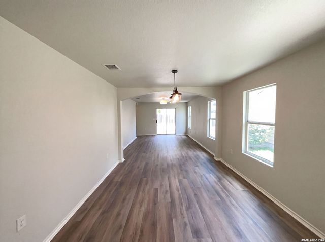 8906 MISSION BRK, San Antonio, TX 78223