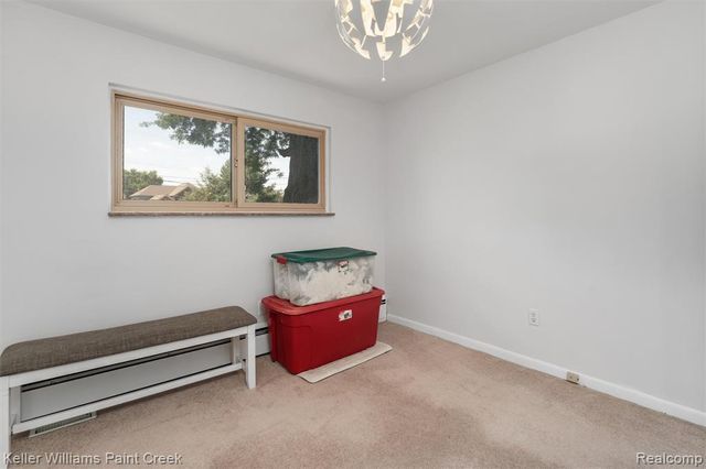 42879 Hanks Lane, Sterling Heights, MI 48314