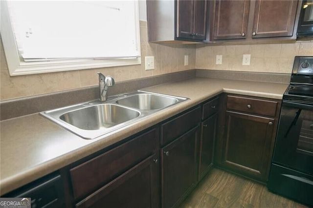730 Walnut Woods Drive, Braselton, GA 30517