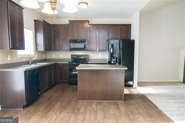 730 Walnut Woods Drive, Braselton, GA 30517