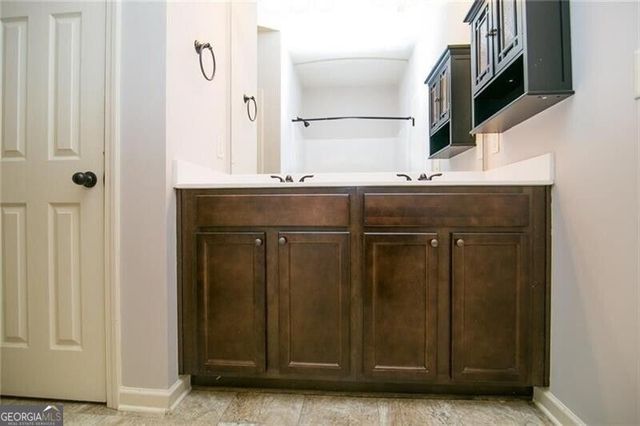 730 Walnut Woods Drive, Braselton, GA 30517