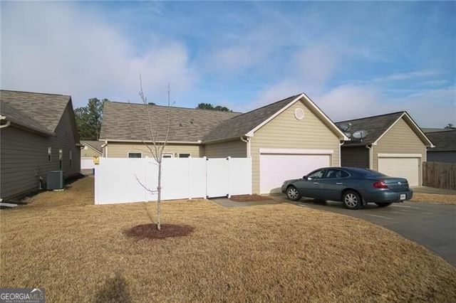730 Walnut Woods Drive, Braselton, GA 30517