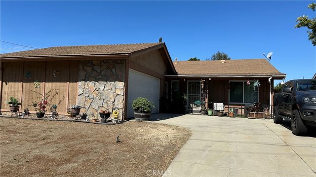 1330 S Fern, Ontario, CA 91762