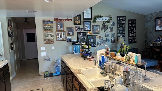 1330 S Fern, Ontario, CA 91762
