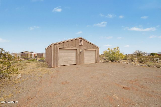 25408 W ADAMANDA Drive, Morristown, AZ 85342