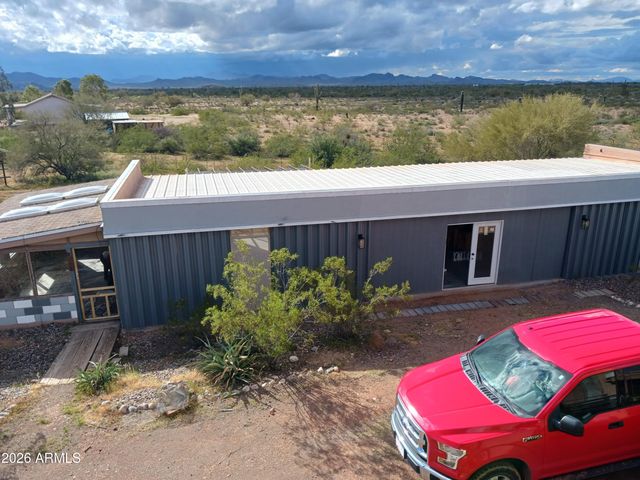 25408 W ADAMANDA Drive, Morristown, AZ 85342