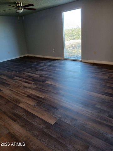 25408 W ADAMANDA Drive, Morristown, AZ 85342