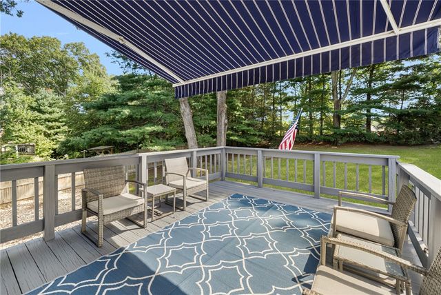 36 Georgia Avenue, North Kingstown, RI 02852