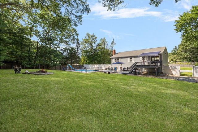 36 Georgia Avenue, North Kingstown, RI 02852