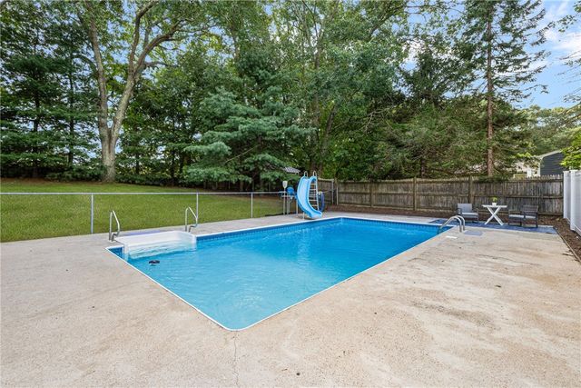 36 Georgia Avenue, North Kingstown, RI 02852