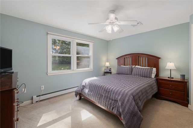 36 Georgia Avenue, North Kingstown, RI 02852