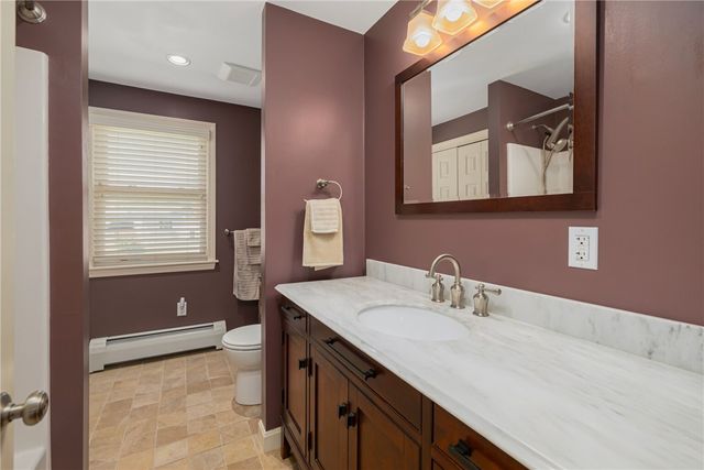 36 Georgia Avenue, North Kingstown, RI 02852