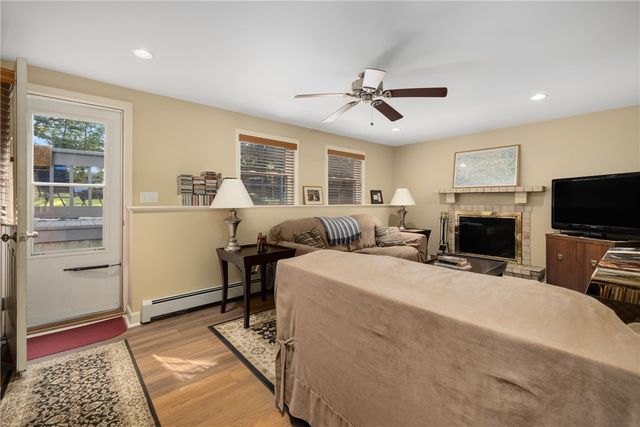 36 Georgia Avenue, North Kingstown, RI 02852