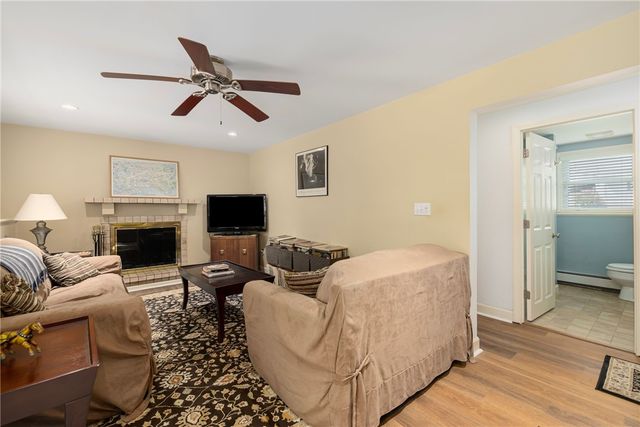 36 Georgia Avenue, North Kingstown, RI 02852