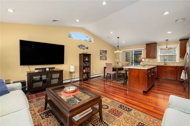 36 Georgia Avenue, North Kingstown, RI 02852