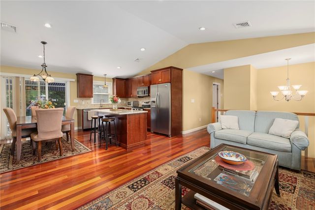 36 Georgia Avenue, North Kingstown, RI 02852