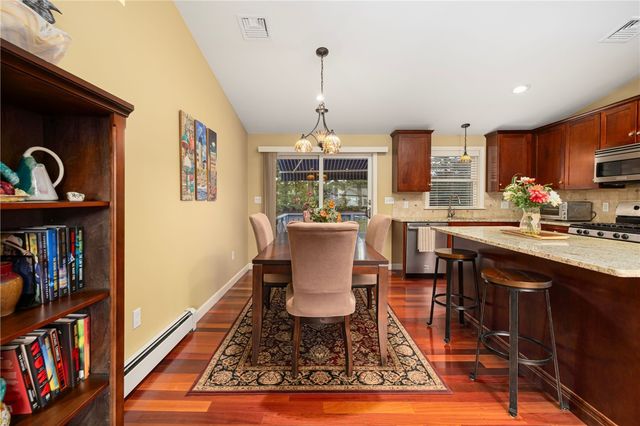 36 Georgia Avenue, North Kingstown, RI 02852