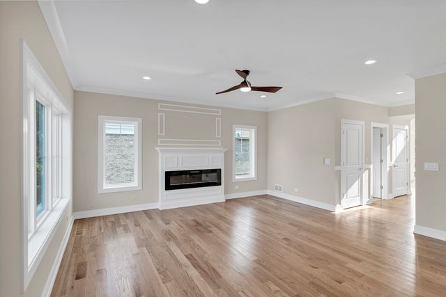 16546 Pear Avenue, Orland Park, IL 60462