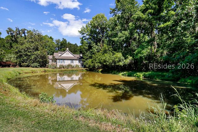 164 Summerton Dr, Bluffton, SC 29910