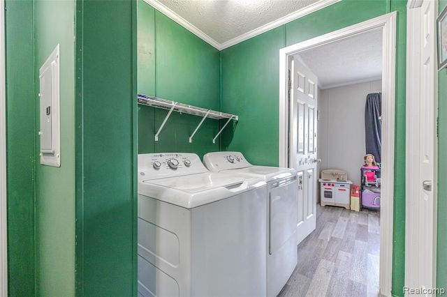 15378 Cartier, Clinton Township, MI 48038