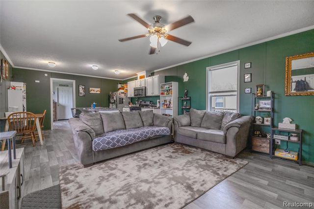 15378 Cartier, Clinton Township, MI 48038