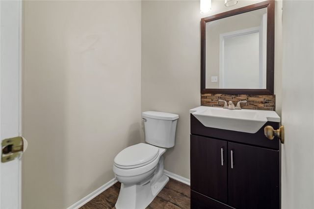 2104 Timberglen Dr, North Fayette, PA 15126
