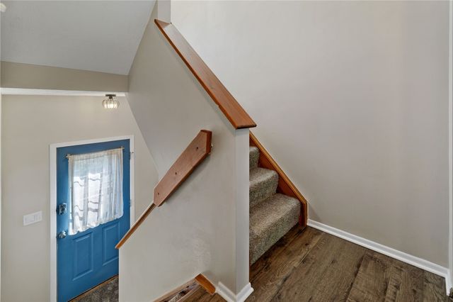 2104 Timberglen Dr, North Fayette, PA 15126