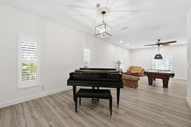 10297 Sandy Run, Jupiter, FL 33478