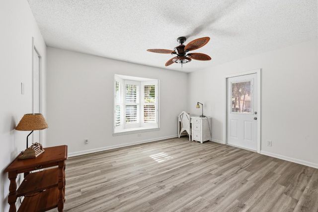 10297 Sandy Run, Jupiter, FL 33478