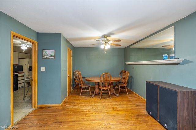 490 Mapleview Drive, Seven Hills, OH 44131