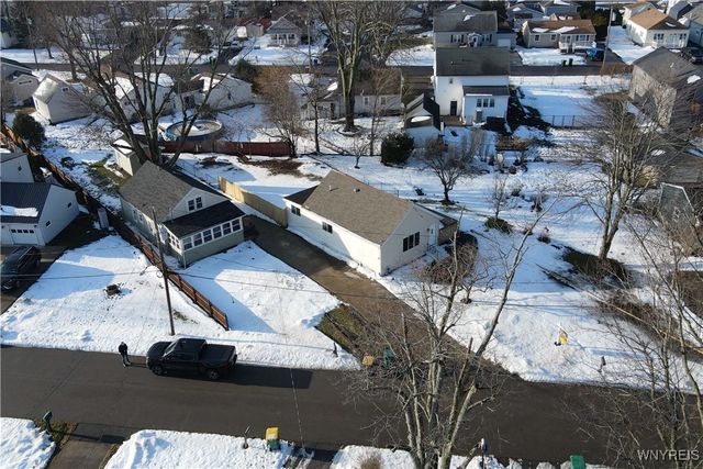 2697 Riverton Avenue, Hamburg, NY 14075