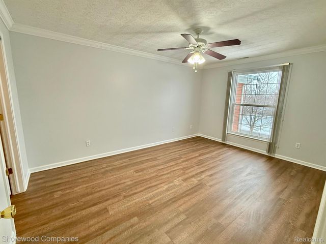 46116 Rhodes Drive, Macomb Township, MI 48044