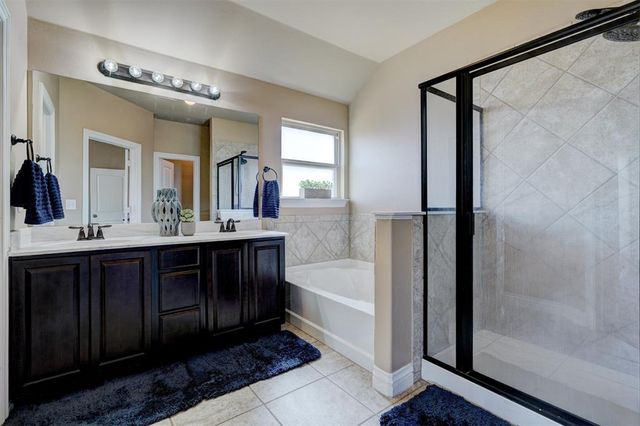 1805 Hobo Street, Yukon, OK 73099