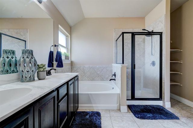 1805 Hobo Street, Yukon, OK 73099