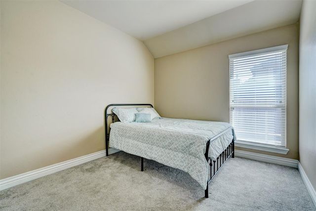 1805 Hobo Street, Yukon, OK 73099