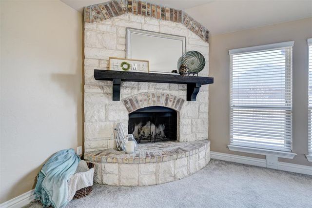 1805 Hobo Street, Yukon, OK 73099