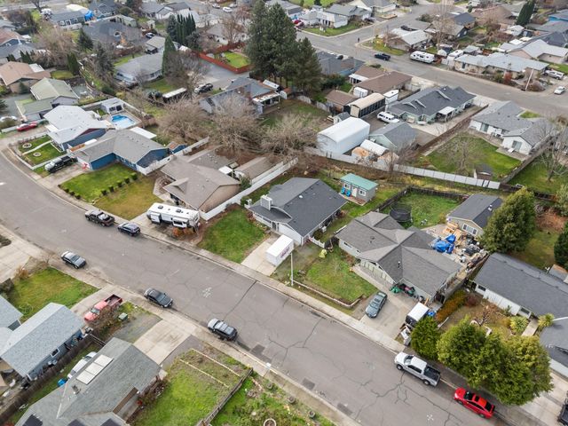 640 Malabar Street, Central Point, OR 97502