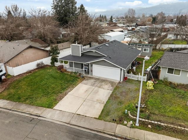 640 Malabar Street, Central Point, OR 97502