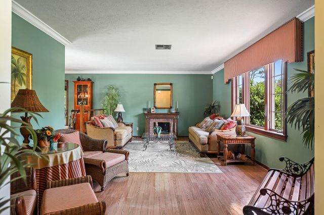 8480 Hidden Pines Road, Fort Pierce, FL 34945