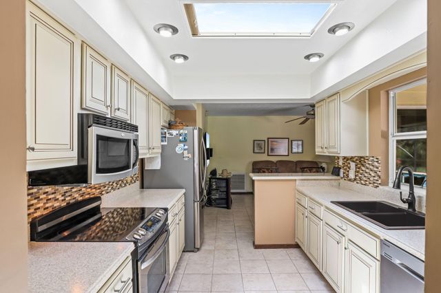 8480 Hidden Pines Road, Fort Pierce, FL 34945