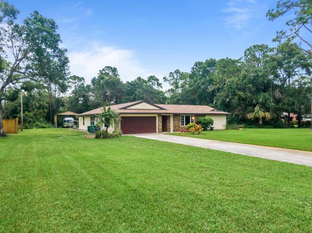 8480 Hidden Pines Road, Fort Pierce, FL 34945