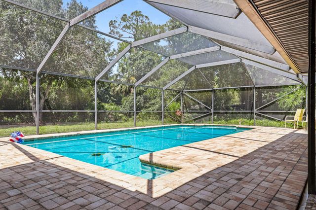 8480 Hidden Pines Road, Fort Pierce, FL 34945