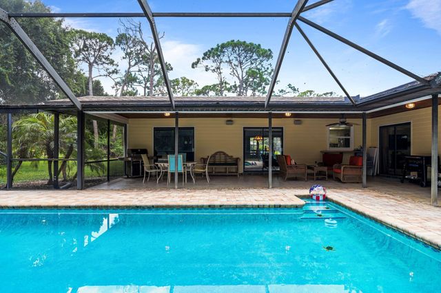 8480 Hidden Pines Road, Fort Pierce, FL 34945