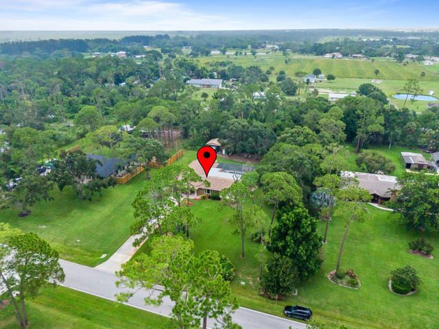 8480 Hidden Pines Road, Fort Pierce, FL 34945