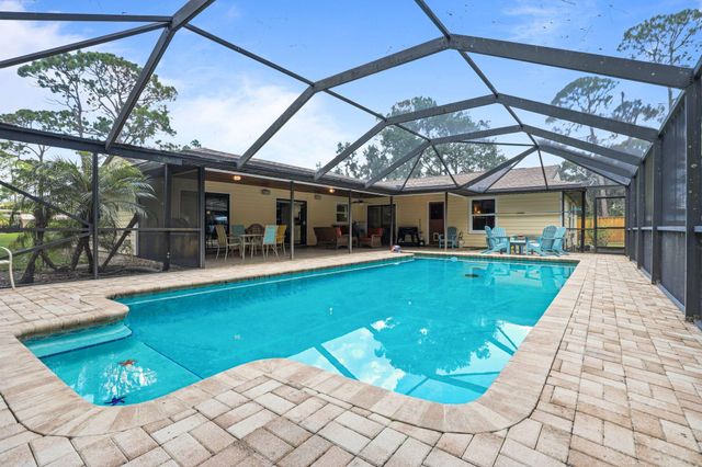 8480 Hidden Pines Road, Fort Pierce, FL 34945