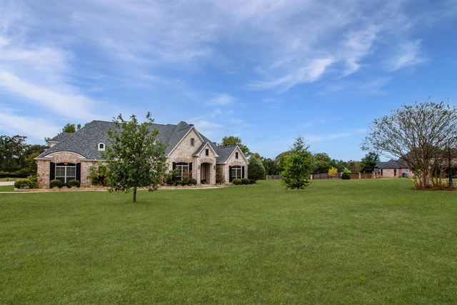 21882 Syrah Ln, Tyler, TX 75703