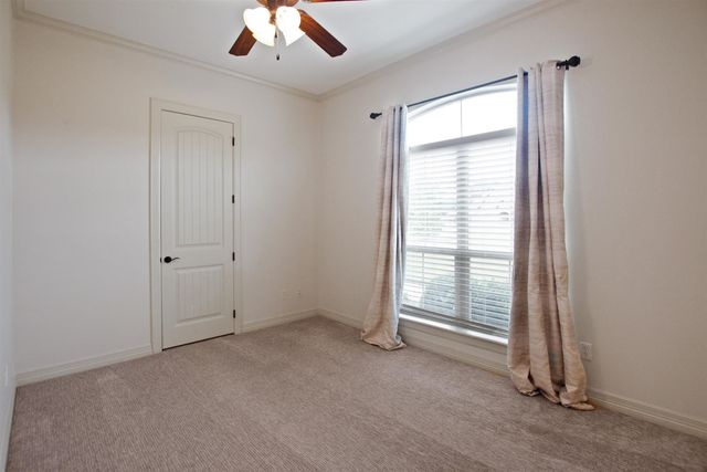 21882 Syrah Ln, Tyler, TX 75703