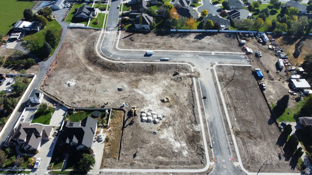 Image 35 of property listing at 912 E ELLENS ST #1, American Fork, UT 84003