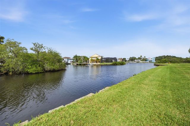 4555 MARINE PARKWAY 106, New Port Richey, FL 34652