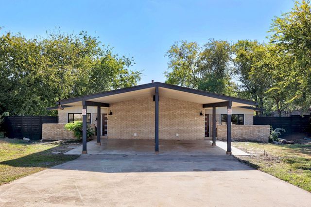1905 Cedar Ridge DR A, Austin, TX 78741